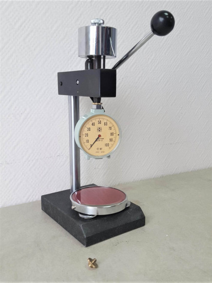 Штатив механический для твердомера (дюрометра) по Шору типа A